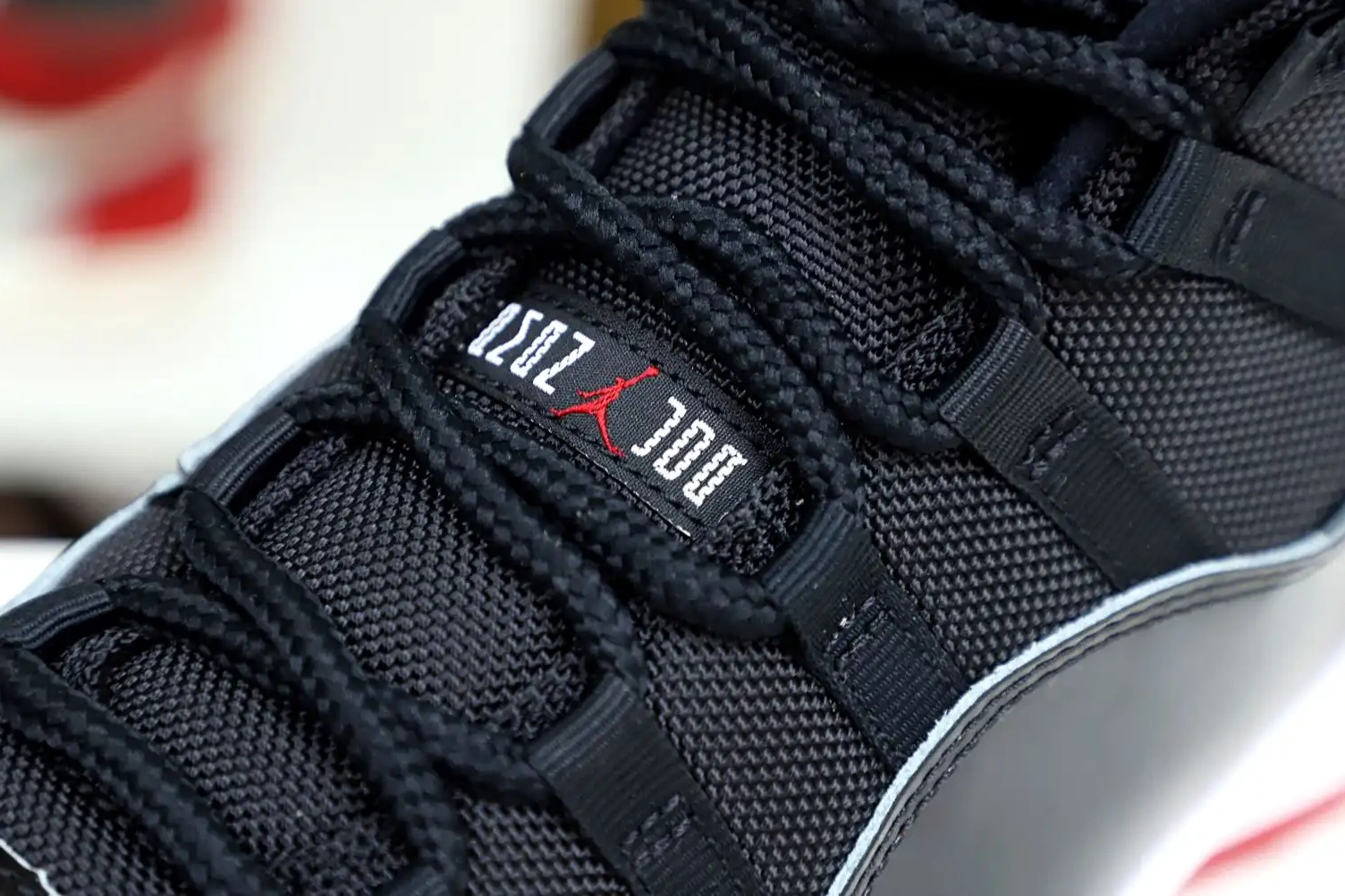 2019 'BRED' Kimikick JORDAN RETRO AIR 11 0805